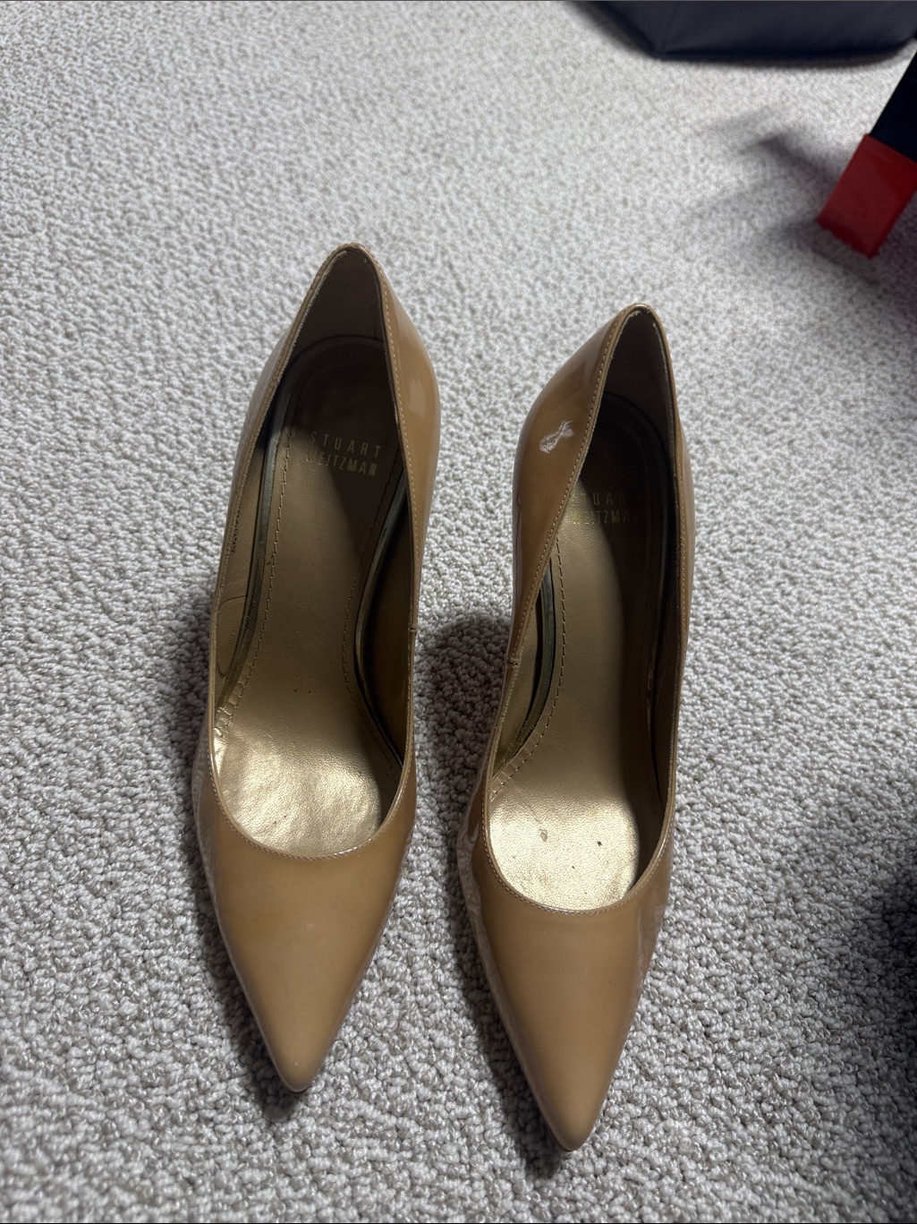 Stuart Weitzman Nude/Tan Pointed-Toe Patent Leather Pumps
